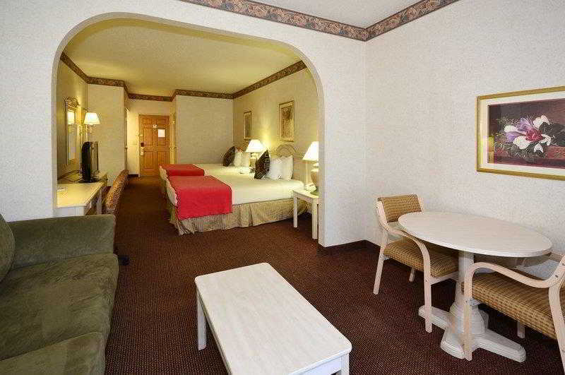 Best Western Plus Des Moines West Inn & Suites Clive Camera foto