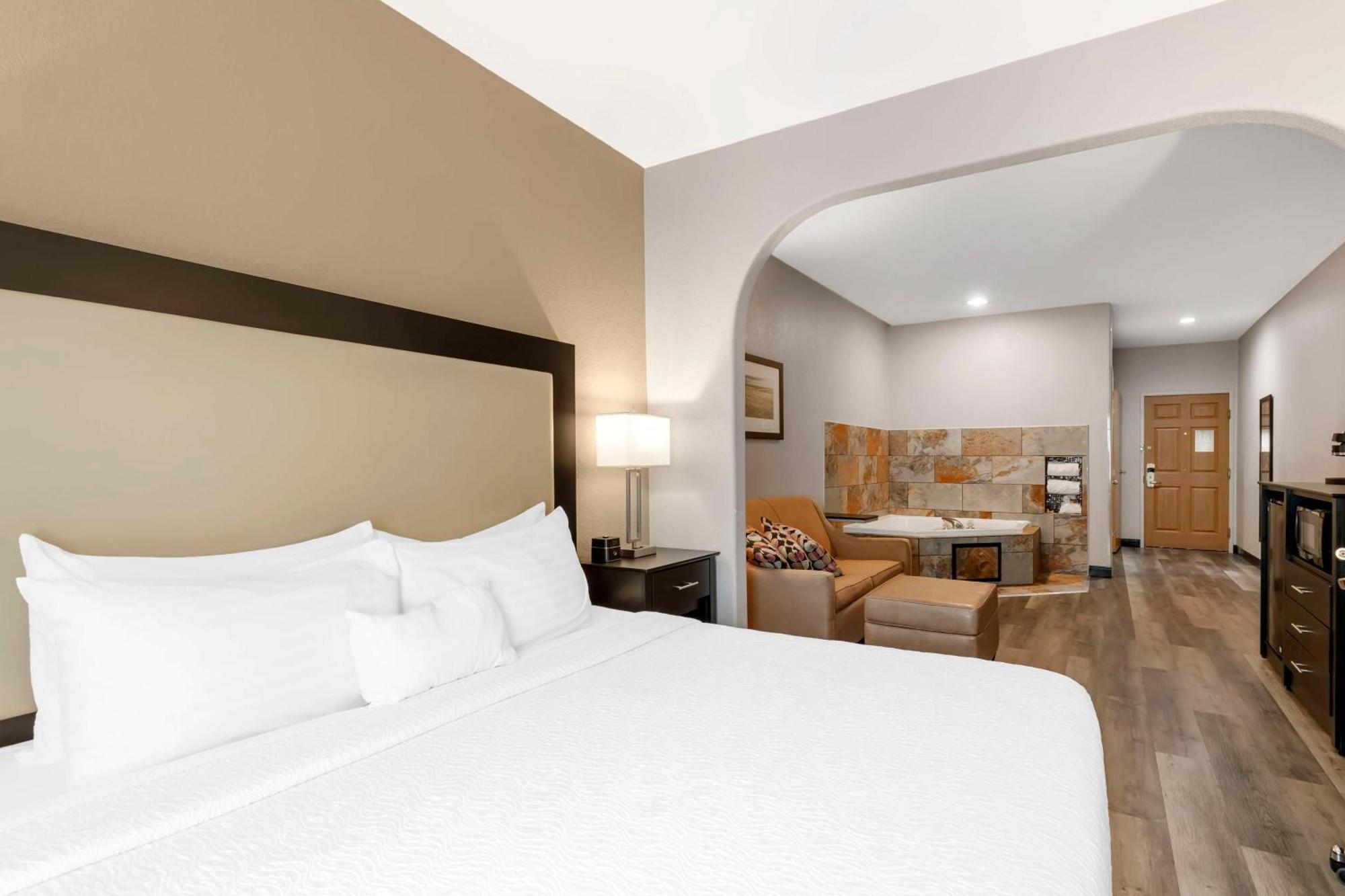 Best Western Plus Des Moines West Inn & Suites Clive Esterno foto