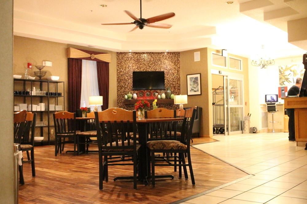 Best Western Plus Des Moines West Inn & Suites Clive Esterno foto
