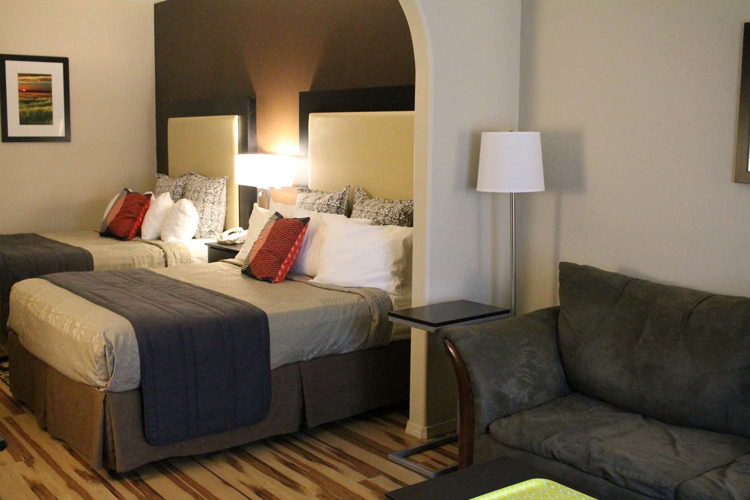 Best Western Plus Des Moines West Inn & Suites Clive Esterno foto