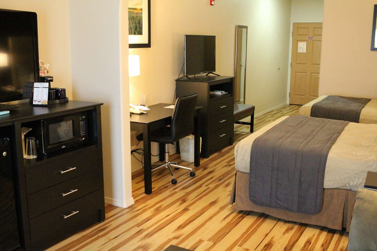 Best Western Plus Des Moines West Inn & Suites Clive Esterno foto